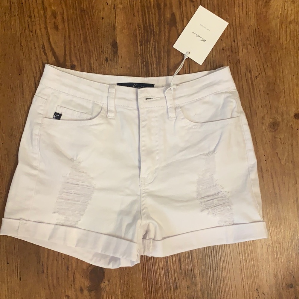 Kansan white distressed shorts